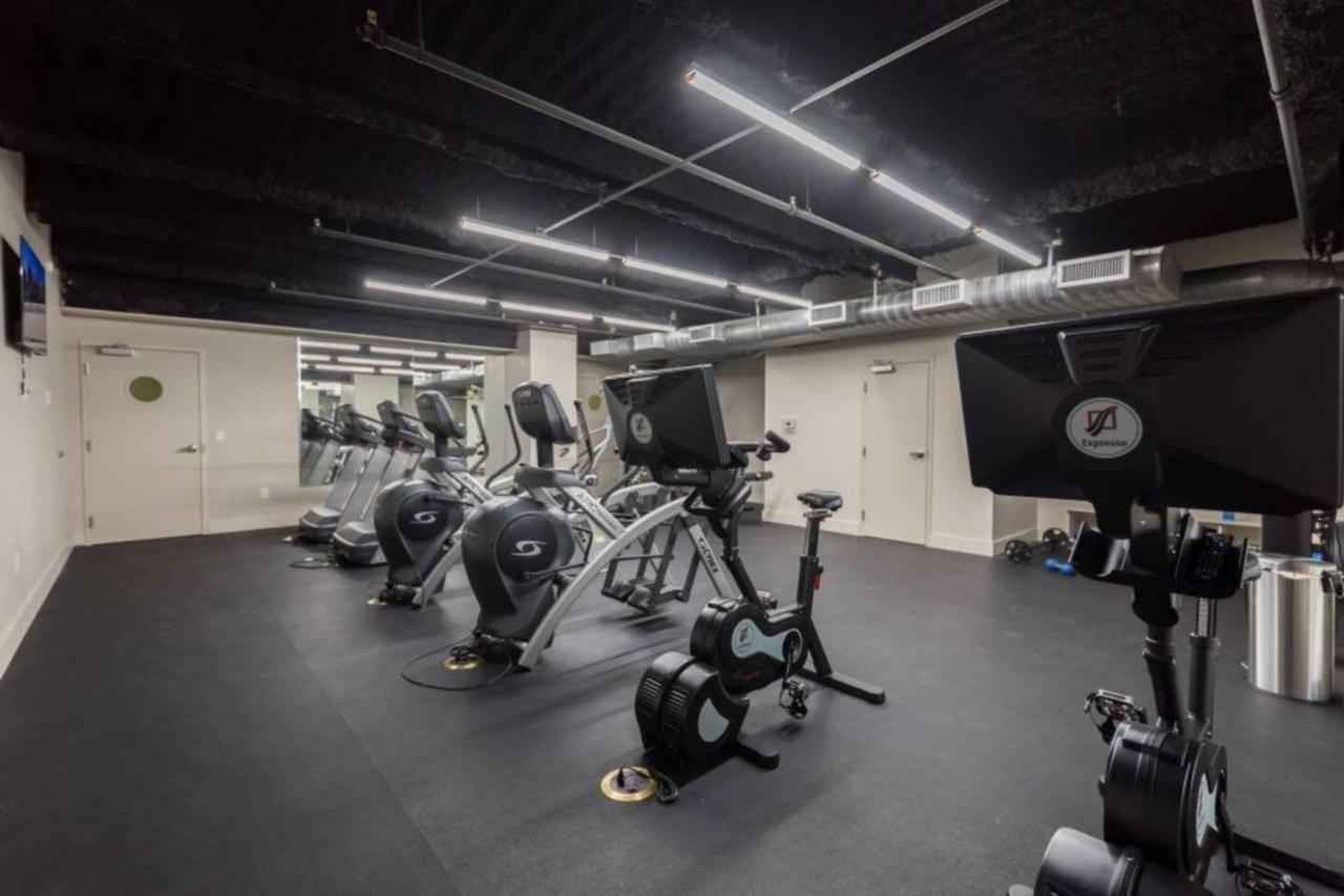 Apartment Spacious A Short Ride Away From Superdome
