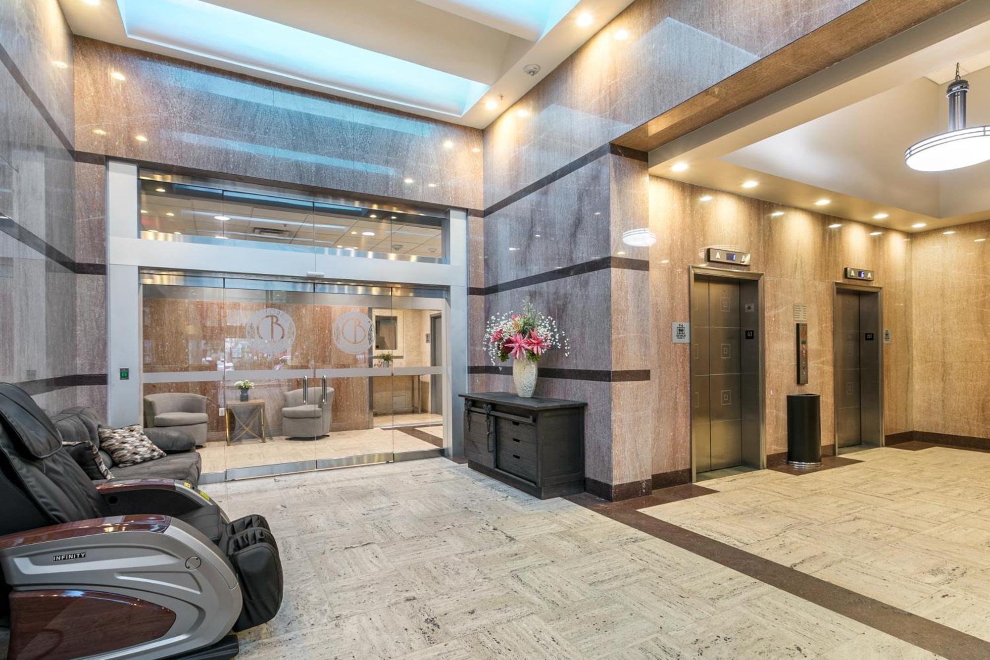 Apartment Spacious A Short Ride Away From Superdome *